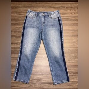 Chicos So Slimming Girlfriend Slim Leg Crop Jeans  Size 10 Chico Size 1.5